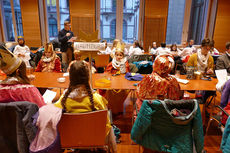 Naumburger Sternsinger zu Besuch beim Hessischen Ministerpräsidenten Volker Bouffier (Foto: Karl-Franz Thiede)